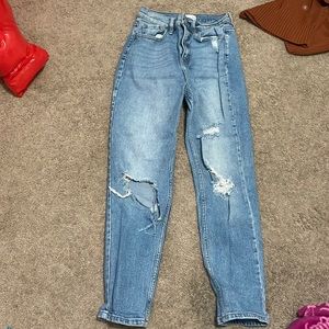 Online store mom jeans